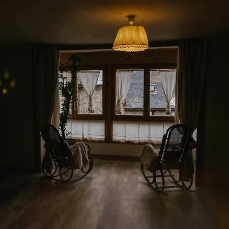 Valle De Tena カントリーハウス