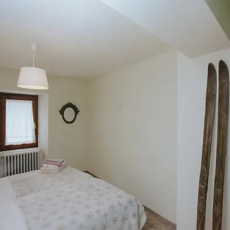 Valle De Tena Country house Sallent De Gallego